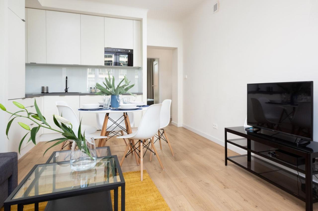 Family City Center Apartment By Renters Prestige Varsovia Exterior foto