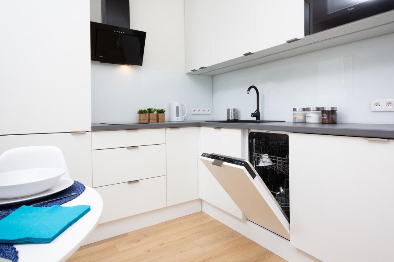 Family City Center Apartment By Renters Prestige Varsovia Exterior foto